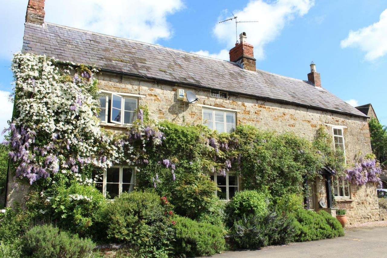 Bed and Breakfast The Old Bakery Barn Pattishall Exterior foto